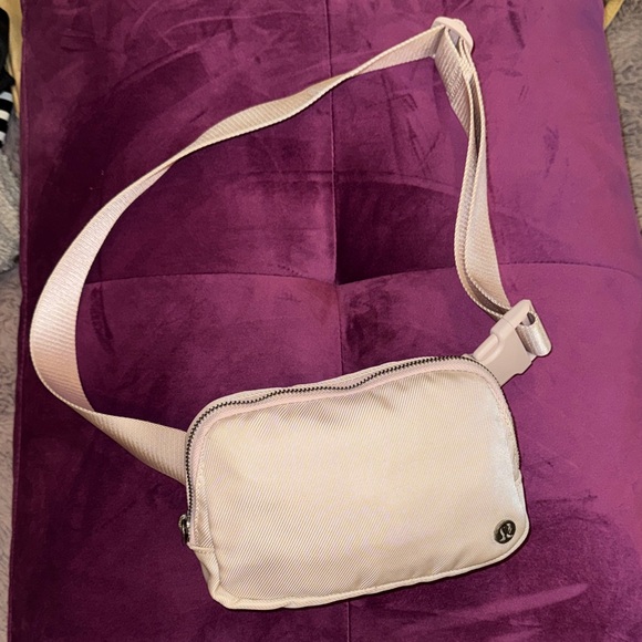 lululemon athletica Handbags - Lululemon Athletica Misty Pink Crossbody Bag